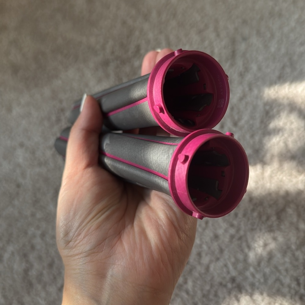 LONG Barrel Dyson Airwrap 1.2 in (30mm) in Pink/Nickel - Picture 4 of 4